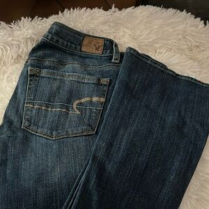 American Eagle skinny kick jeans size